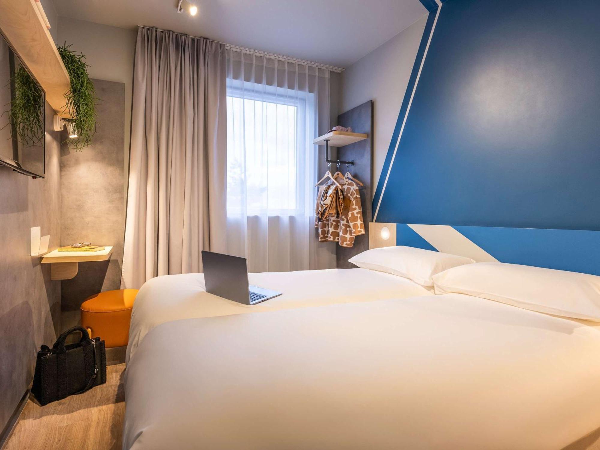 Ibis Budget Arlon Porte Du Luxembourg Экстерьер фото